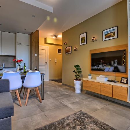 Apartament Diamentowy Lesko Bagian luar foto