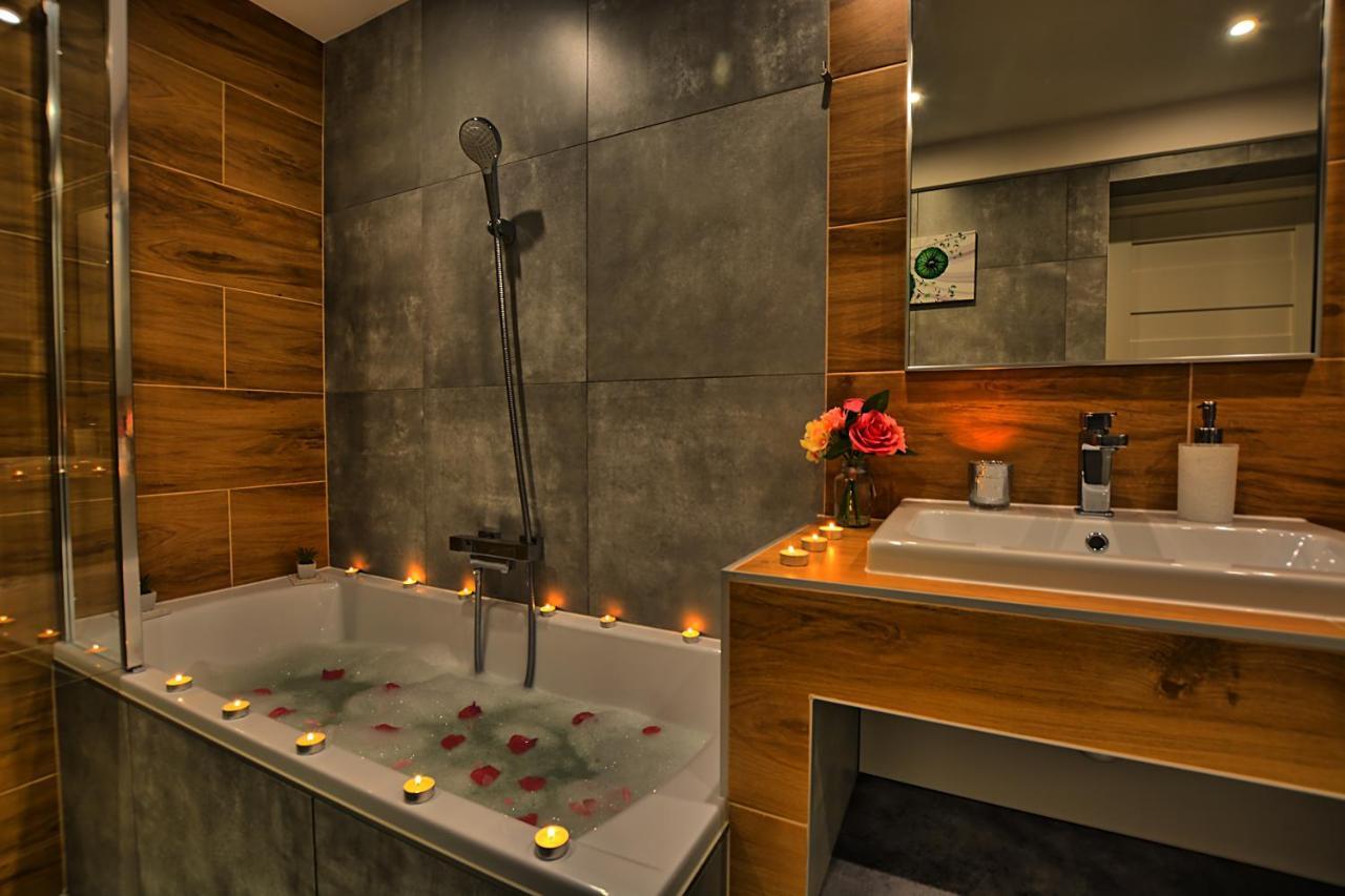 Apartament Diamentowy Lesko Bagian luar foto